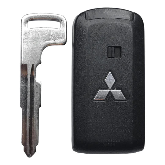 Mitsubishi Outlander 2015-2018 OEM 4 Button Hatch OUC644M-KEY-N